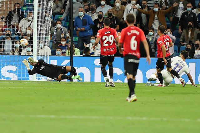 汤普森18分独行侠送爵士3连败 国王轻取开拓者